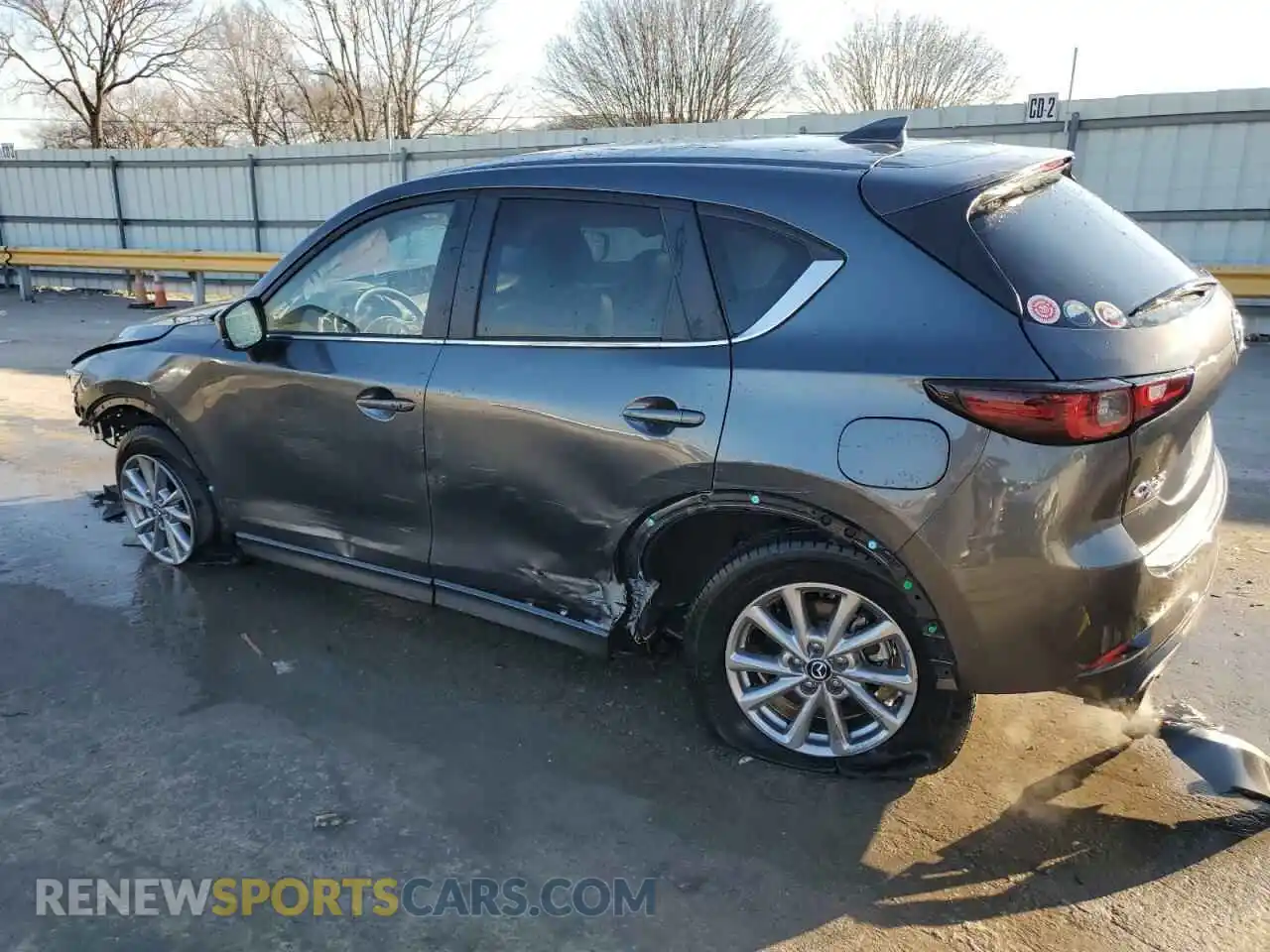 2 Photograph of a damaged car JM3KFBBL2R0447069 MAZDA CX-5 SELEC 2024