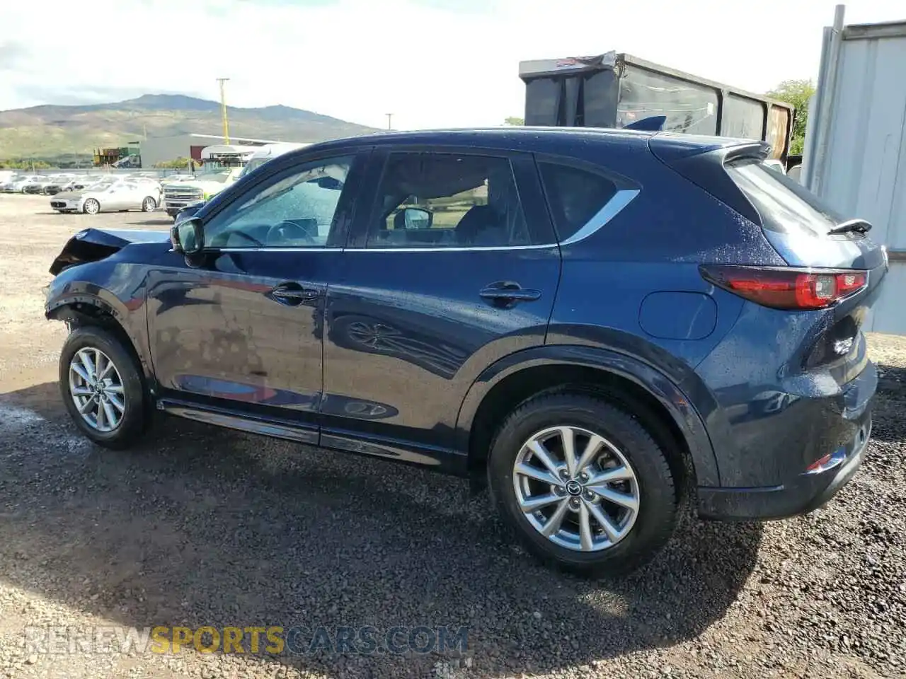 2 fotografías del automóvil dañado JM3KFBBL2R0484140 MAZDA CX-5 SELEC 2024