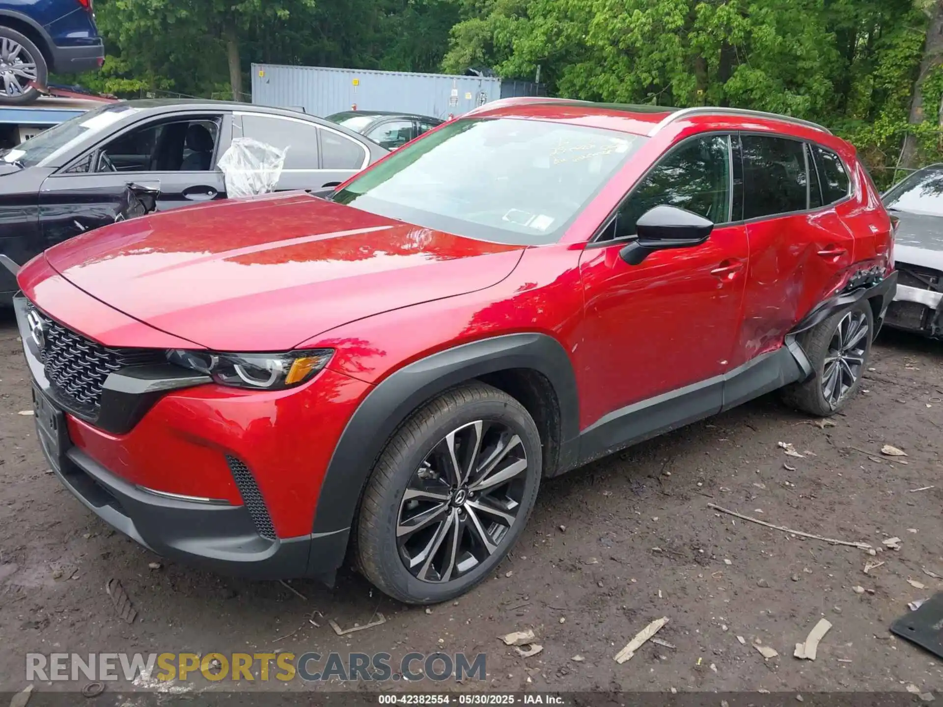 2 Photograph of a damaged car 7MMVABEMXPN116264 MAZDA CX-50 2023