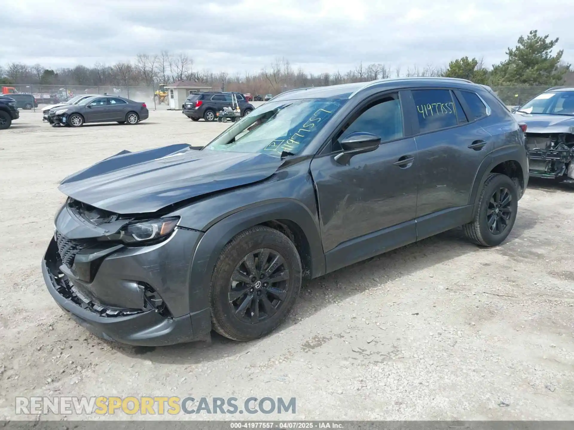 2 fotografías del automóvil dañado 7MMVABBM1RN191684 MAZDA CX-50 2024