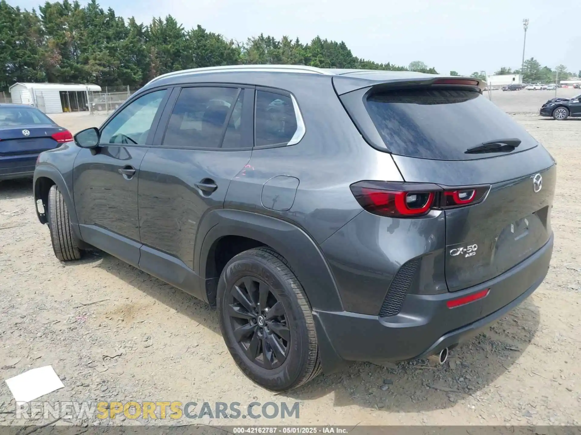 3 Photograph of a damaged car 7MMVABBM3RN212440 MAZDA CX-50 2024