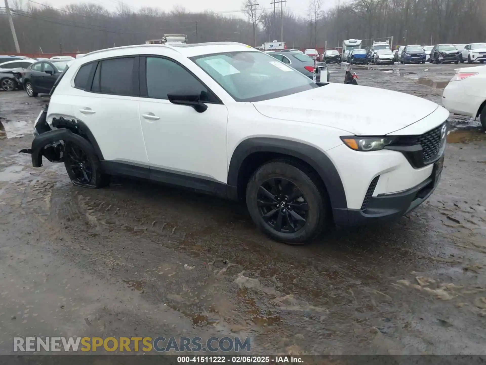 1 Photograph of a damaged car 7MMVABDM8RN162809 MAZDA CX-50 2024