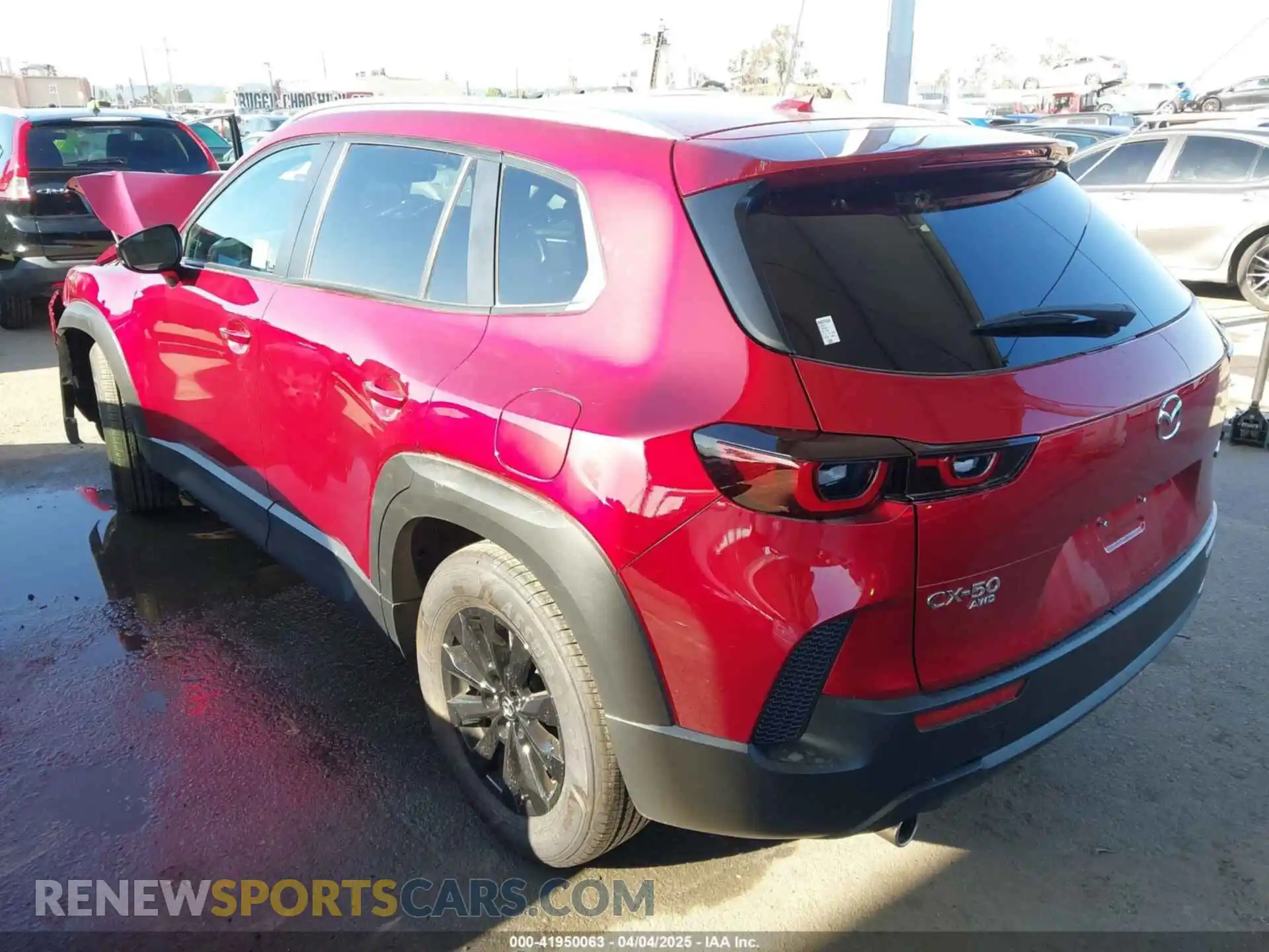 3 Фотография поврежденного автомобиля 7MMVABDM9RN231524 MAZDA CX-50 2024