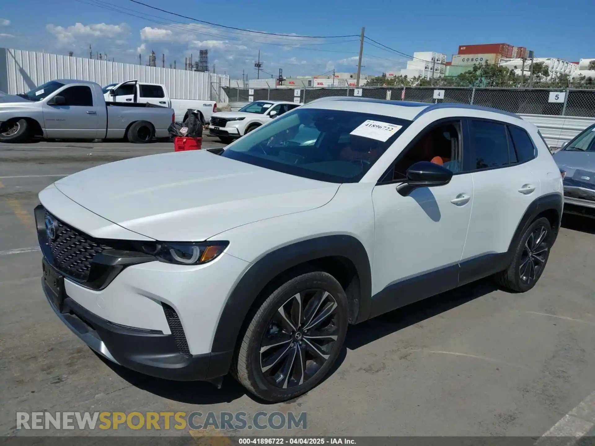 2 Photograph of a damaged car 7MMVABXY5RN205758 MAZDA CX-50 2024