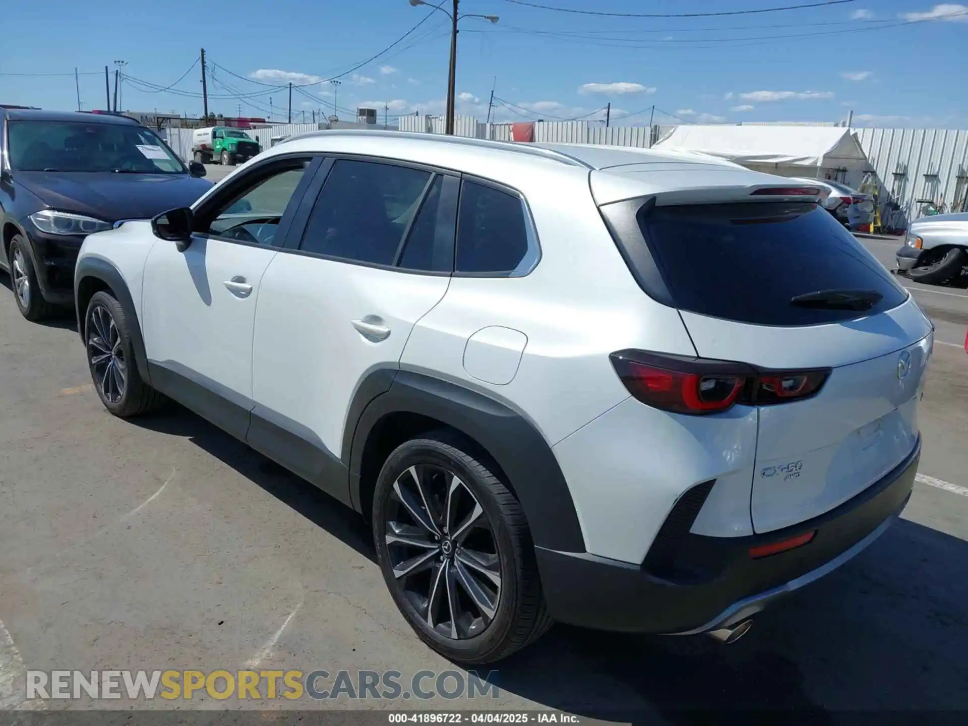 3 Photograph of a damaged car 7MMVABXY5RN205758 MAZDA CX-50 2024