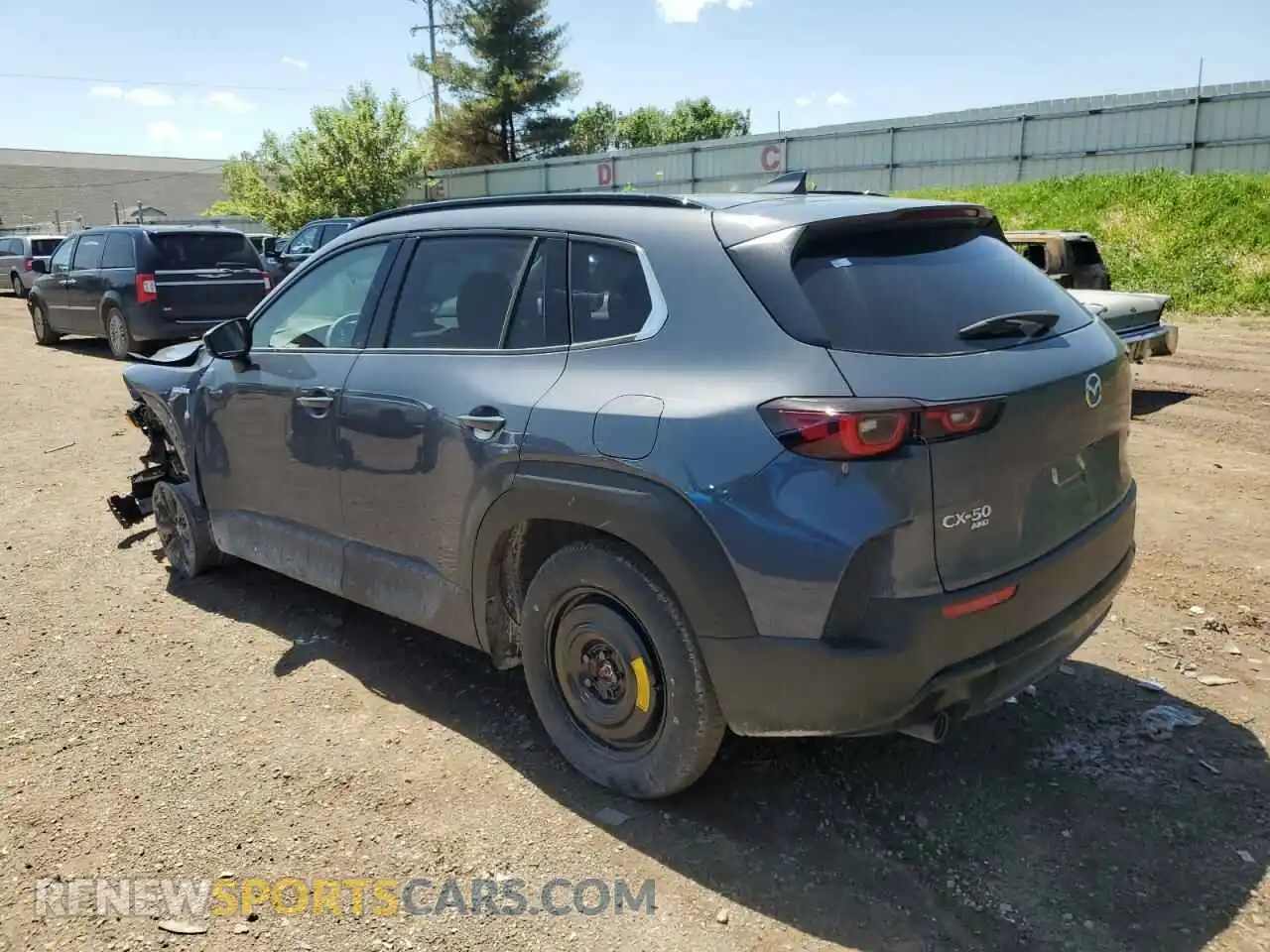 2 Фотография поврежденного автомобиля 7MMVAADW6SN108040 MAZDA CX-50 2025