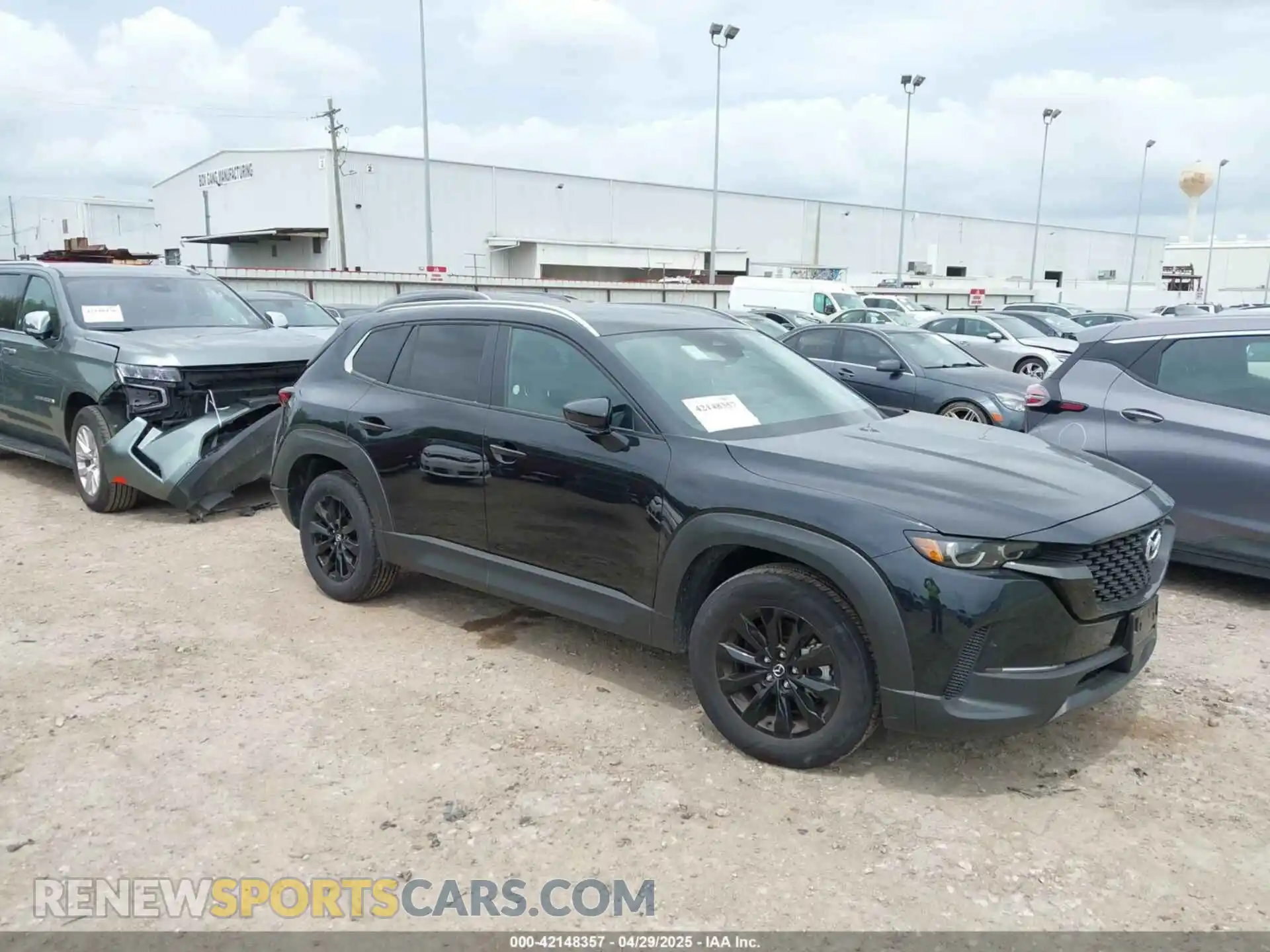 1 Photograph of a damaged car 7MMVABBM7SN341657 MAZDA CX-50 2025
