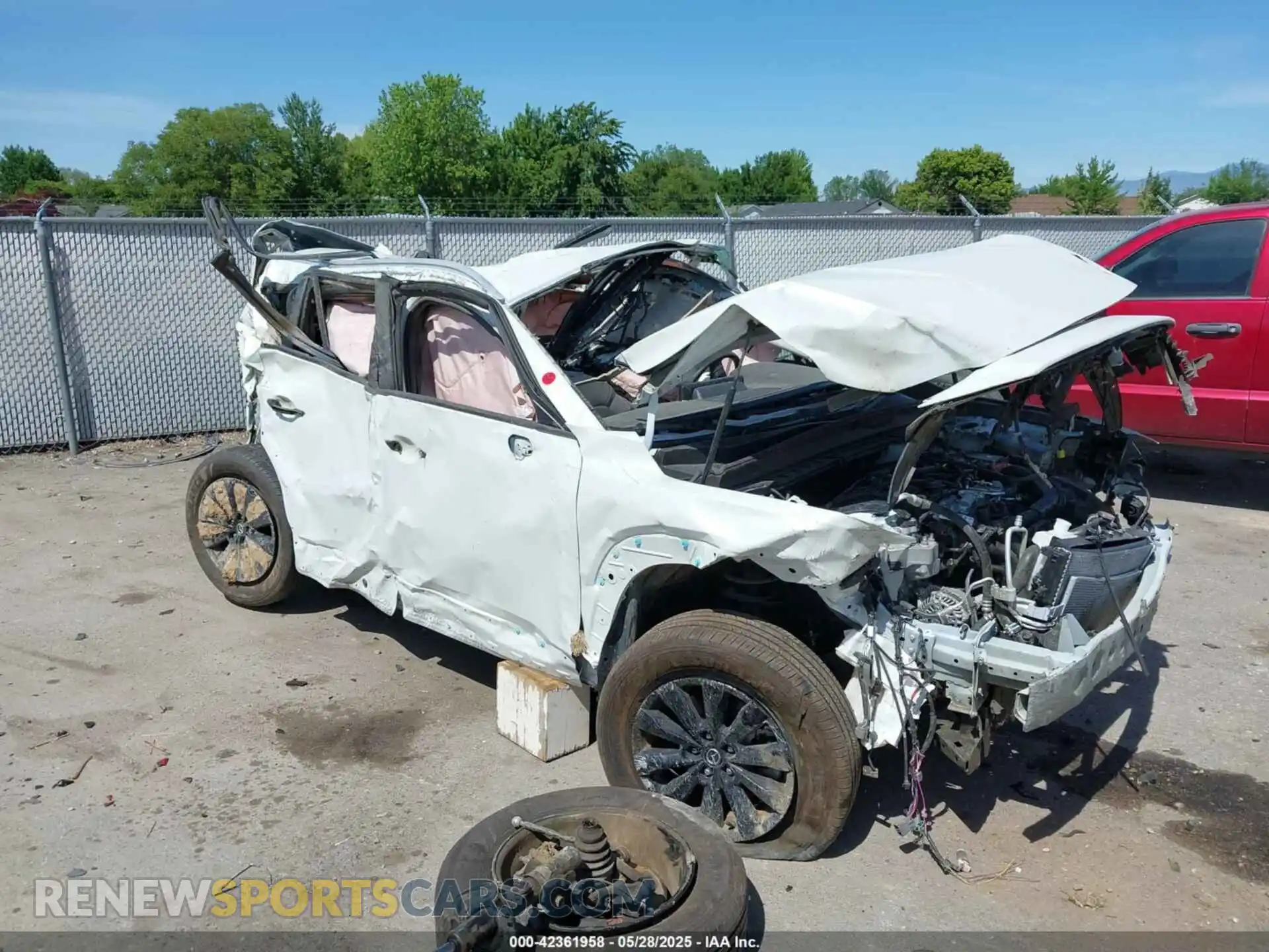 1 Photograph of a damaged car 7MMVABDM3SN310547 MAZDA CX-50 2025