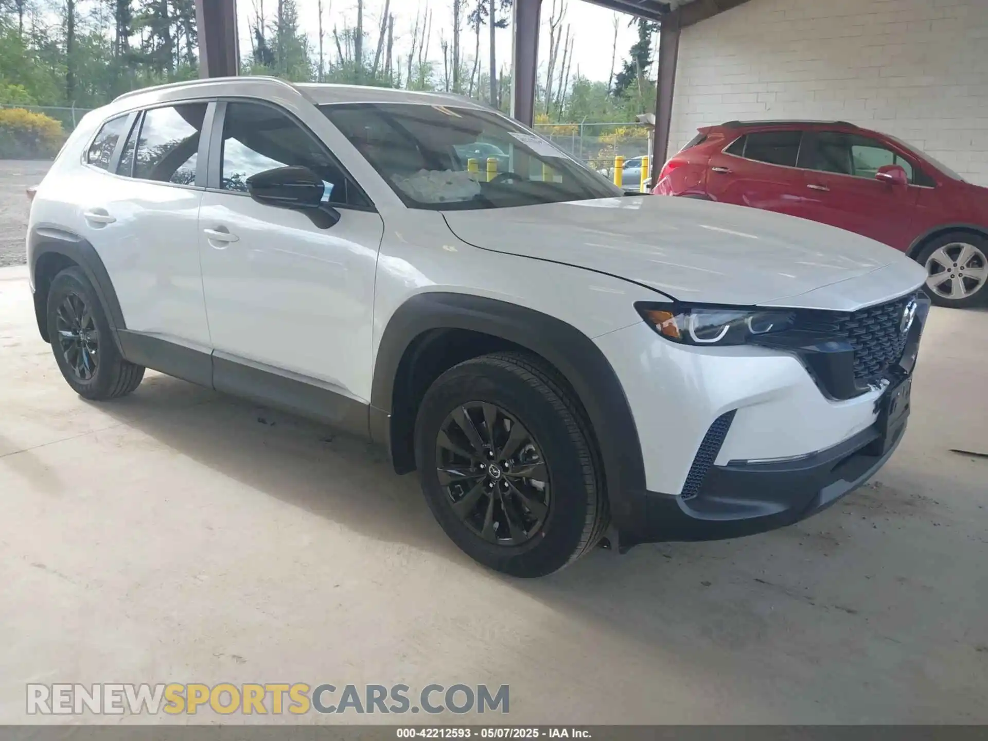 1 Photograph of a damaged car 7MMVABDM9SN337431 MAZDA CX-50 2025