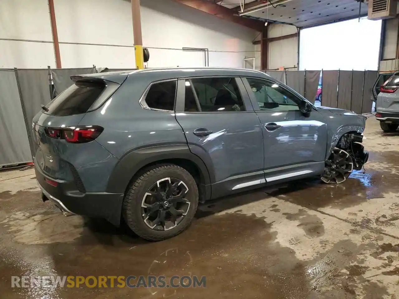 3 Photograph of a damaged car 7MMVABXY9PN128096 MAZDA CX-50 BASE 2023