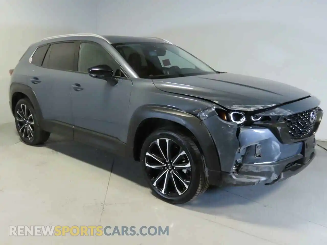 1 Photograph of a damaged car 7MMVABEM2RN223358 MAZDA CX-50 PREM 2024