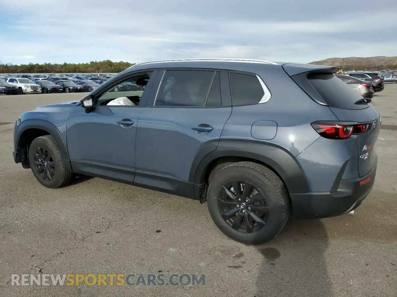 2 Photograph of a damaged car 7MMVABAMXSN303129 MAZDA CX-50 SELE 2025