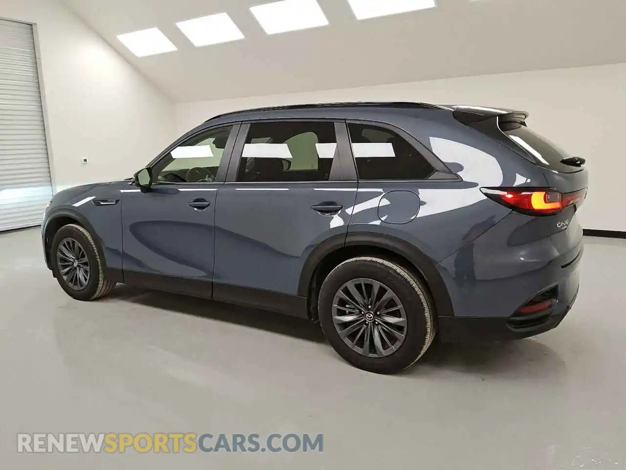 2 Фотография поврежденного автомобиля JM3KJBHD3S1117049 MAZDA CX-70 PREF 2025