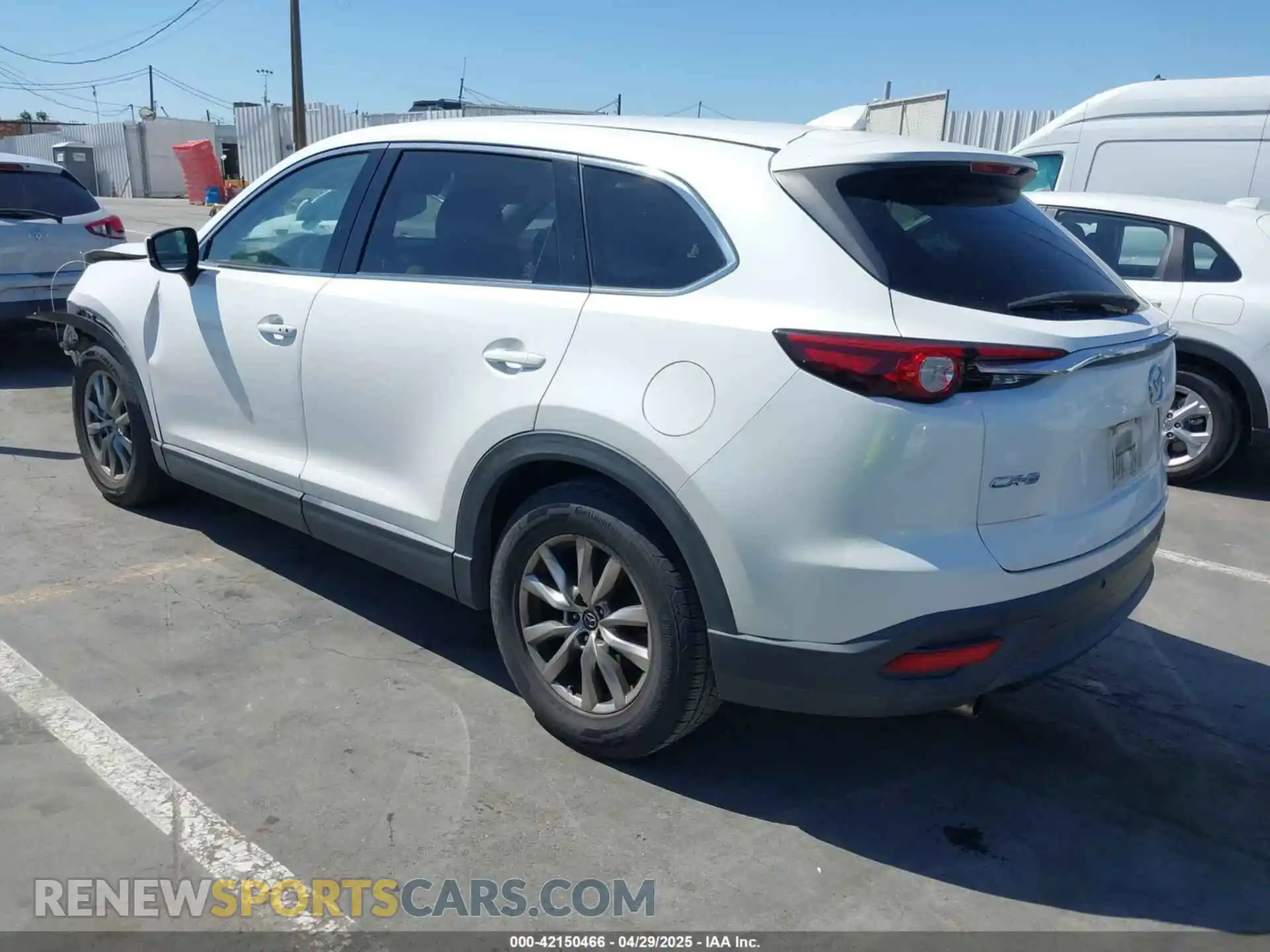 3 fotografías del automóvil dañado JM3TCACY5K0306424 MAZDA CX-9 2019