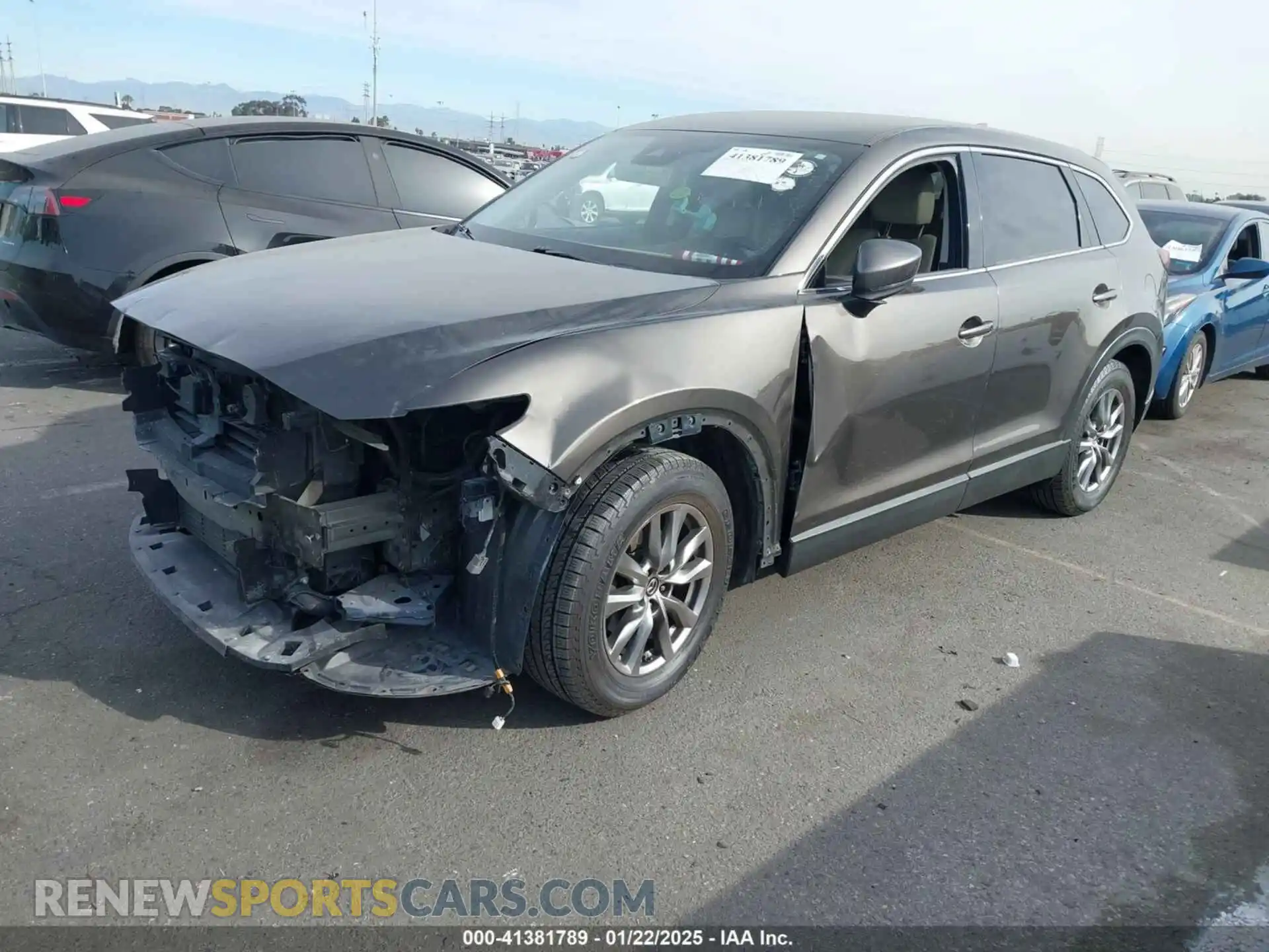 2 fotografías del automóvil dañado JM3TCBCY8K0307511 MAZDA CX-9 2019