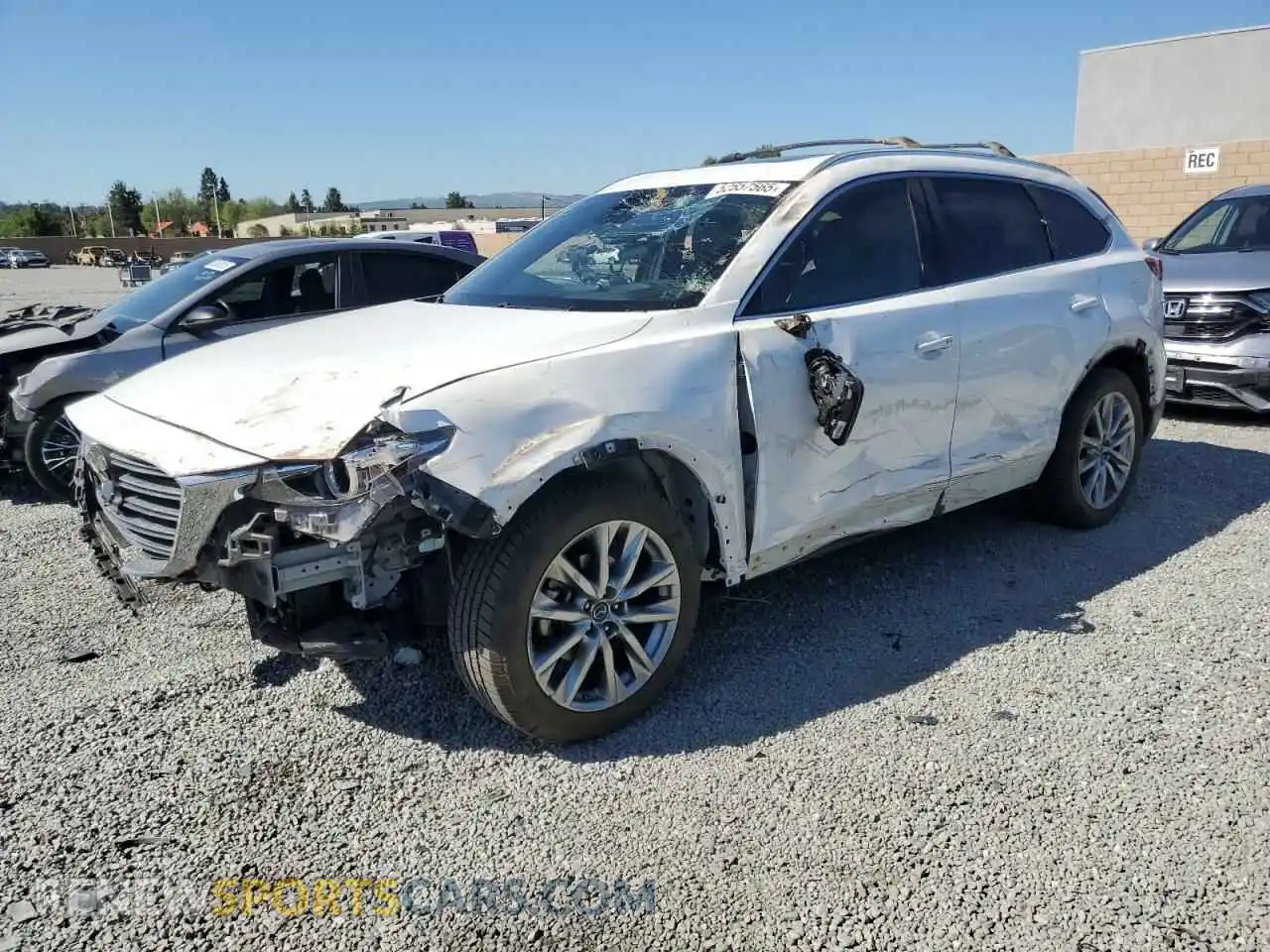 1 Photograph of a damaged car JM3TCBDY4K0303079 MAZDA CX-9 2019