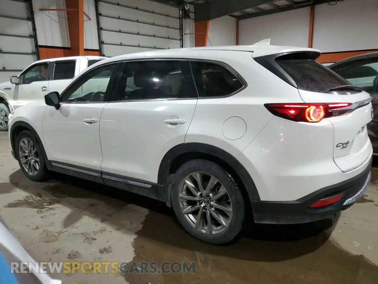 2 Photograph of a damaged car JM3TCBEY6K0310047 MAZDA CX-9 2019