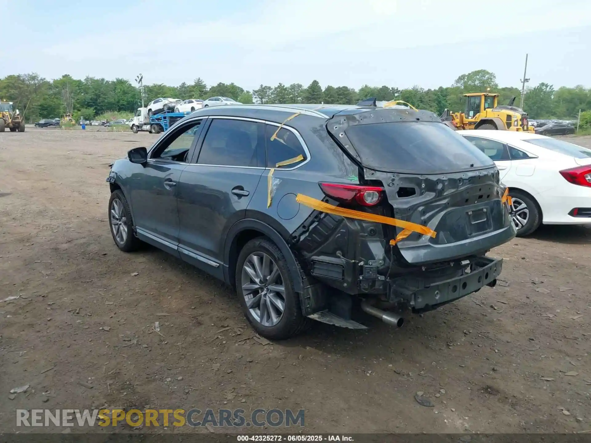 3 Photograph of a damaged car JM3TCBDY4L0408920 MAZDA CX-9 2020