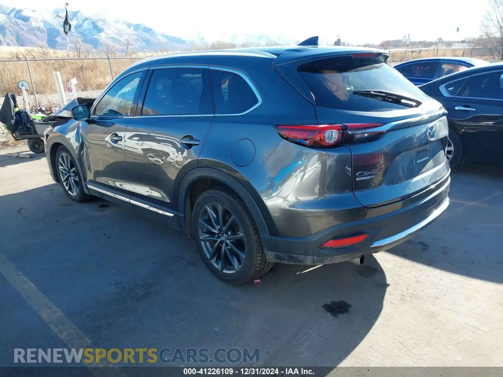 3 Photograph of a damaged car JM3TCBEYXL0410265 MAZDA CX-9 2020
