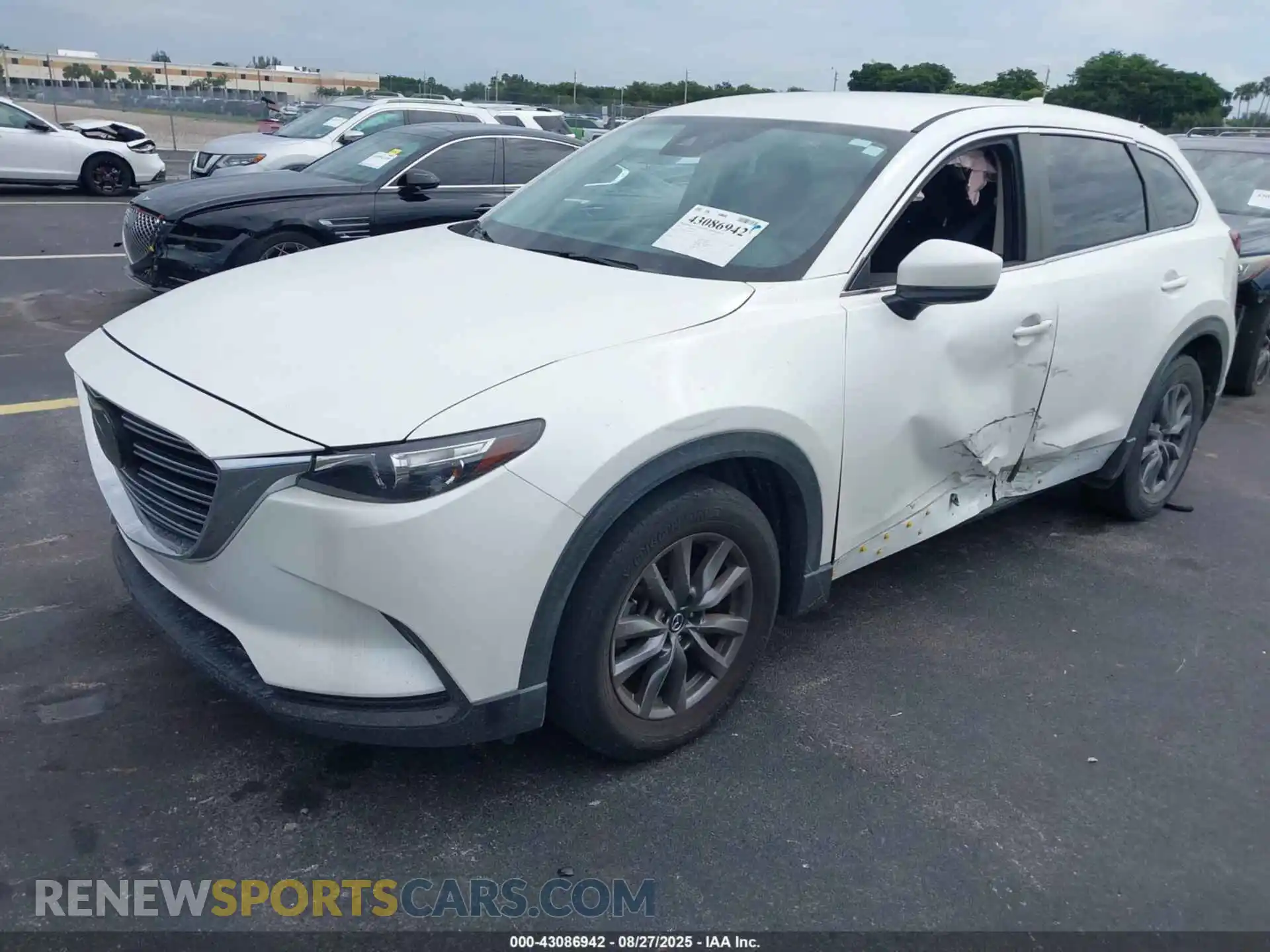 2 Photograph of a damaged car JM3TCABY5M0512573 MAZDA CX-9 2021
