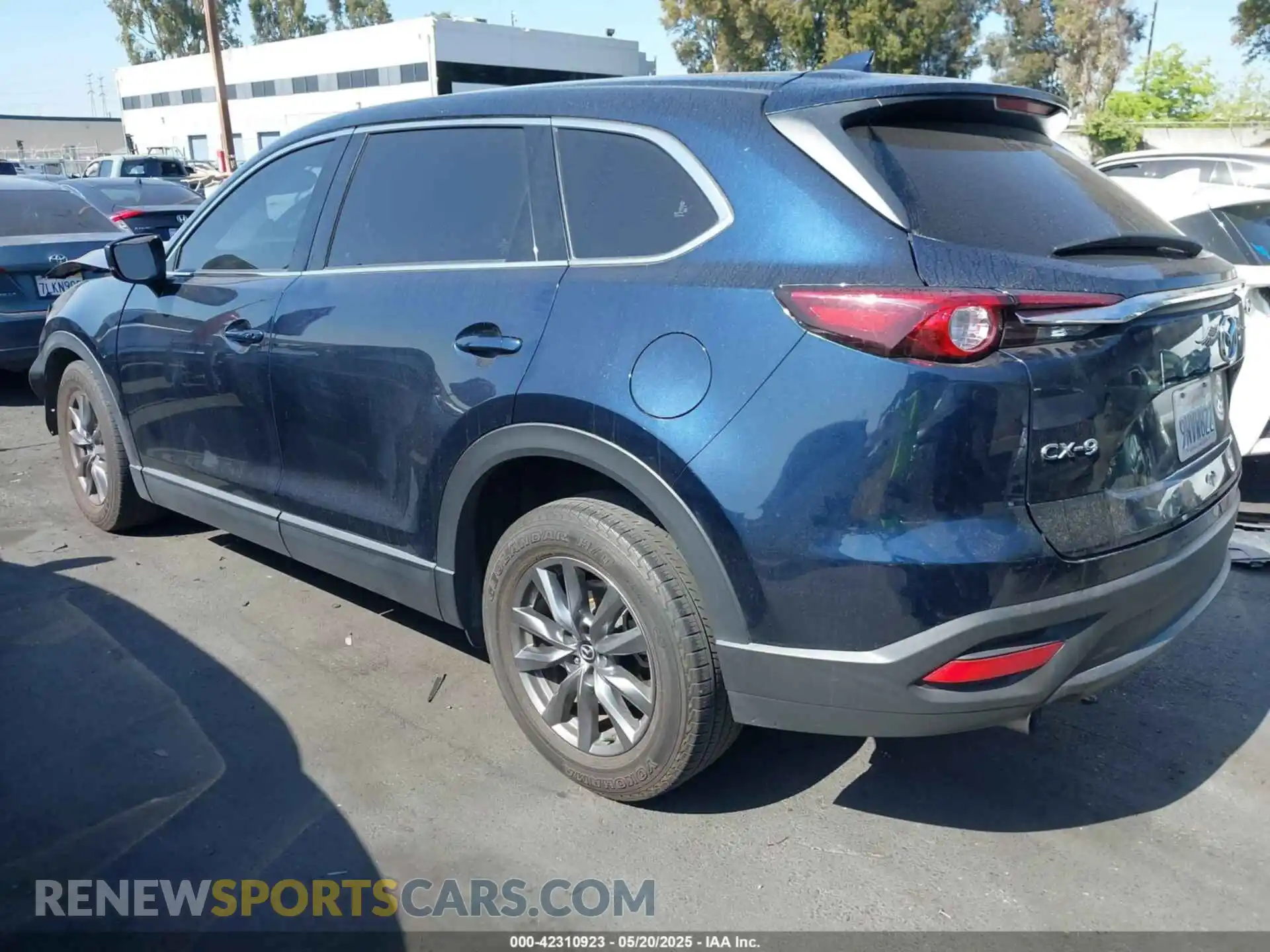 3 Photograph of a damaged car JM3TCACY9M0526880 MAZDA CX-9 2021