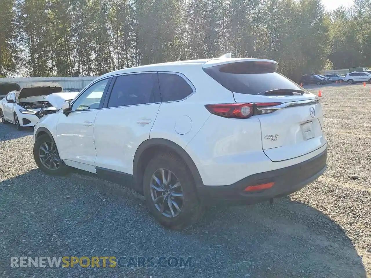 2 Photograph of a damaged car JM3TCBCYXM0537540 MAZDA CX-9 2021