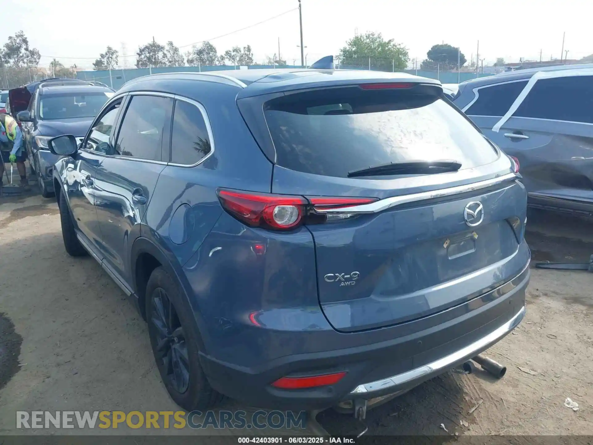 3 Photograph of a damaged car JM3TCBDY0M0526352 MAZDA CX-9 2021
