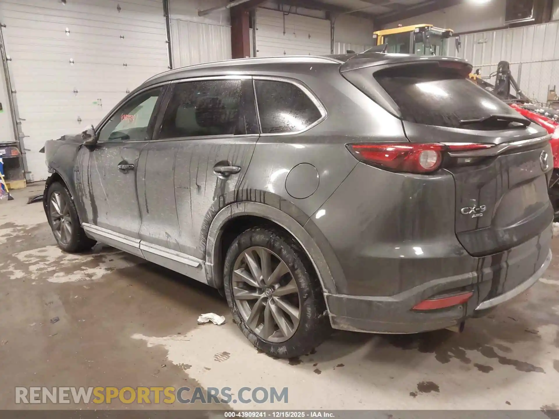 3 Photograph of a damaged car JM3TCBDY1M0532368 MAZDA CX-9 2021