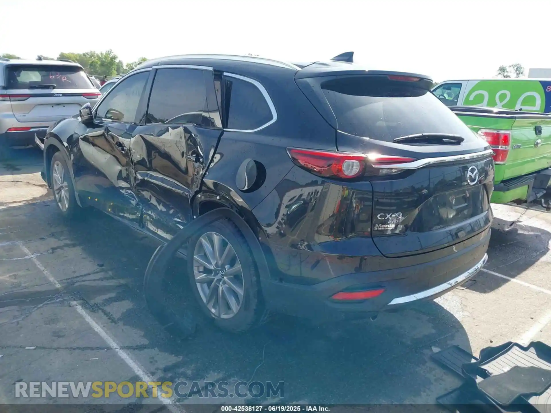 3 Photograph of a damaged car JM3TCBDY3M0524241 MAZDA CX-9 2021