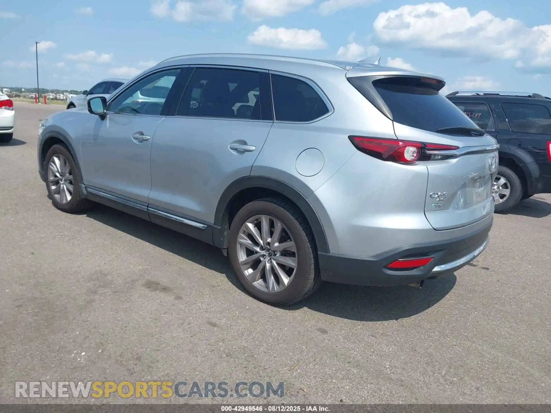 3 Photograph of a damaged car JM3TCBDY5M0511765 MAZDA CX-9 2021