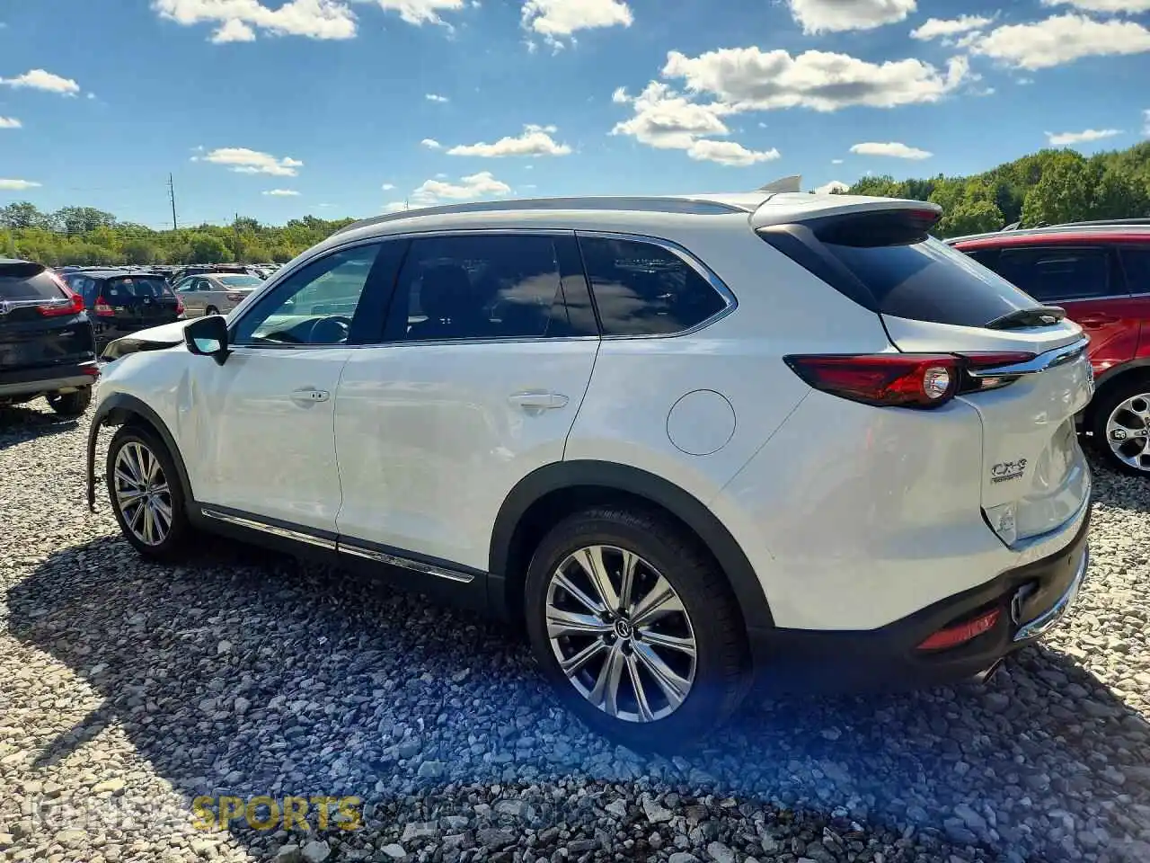2 fotografías del automóvil dañado JM3TCBEY5M0529276 MAZDA CX-9 2021