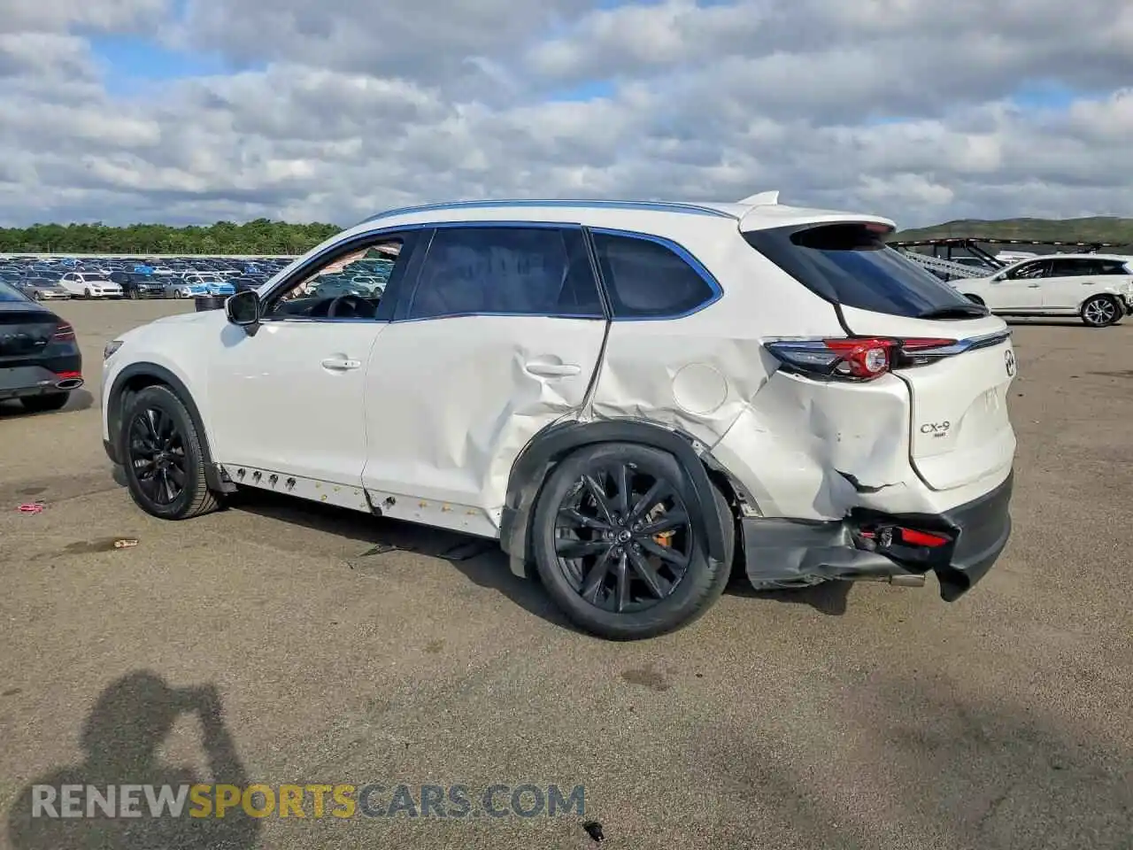 2 fotografías del automóvil dañado JM3TCBAY1N0604532 MAZDA CX-9 2022
