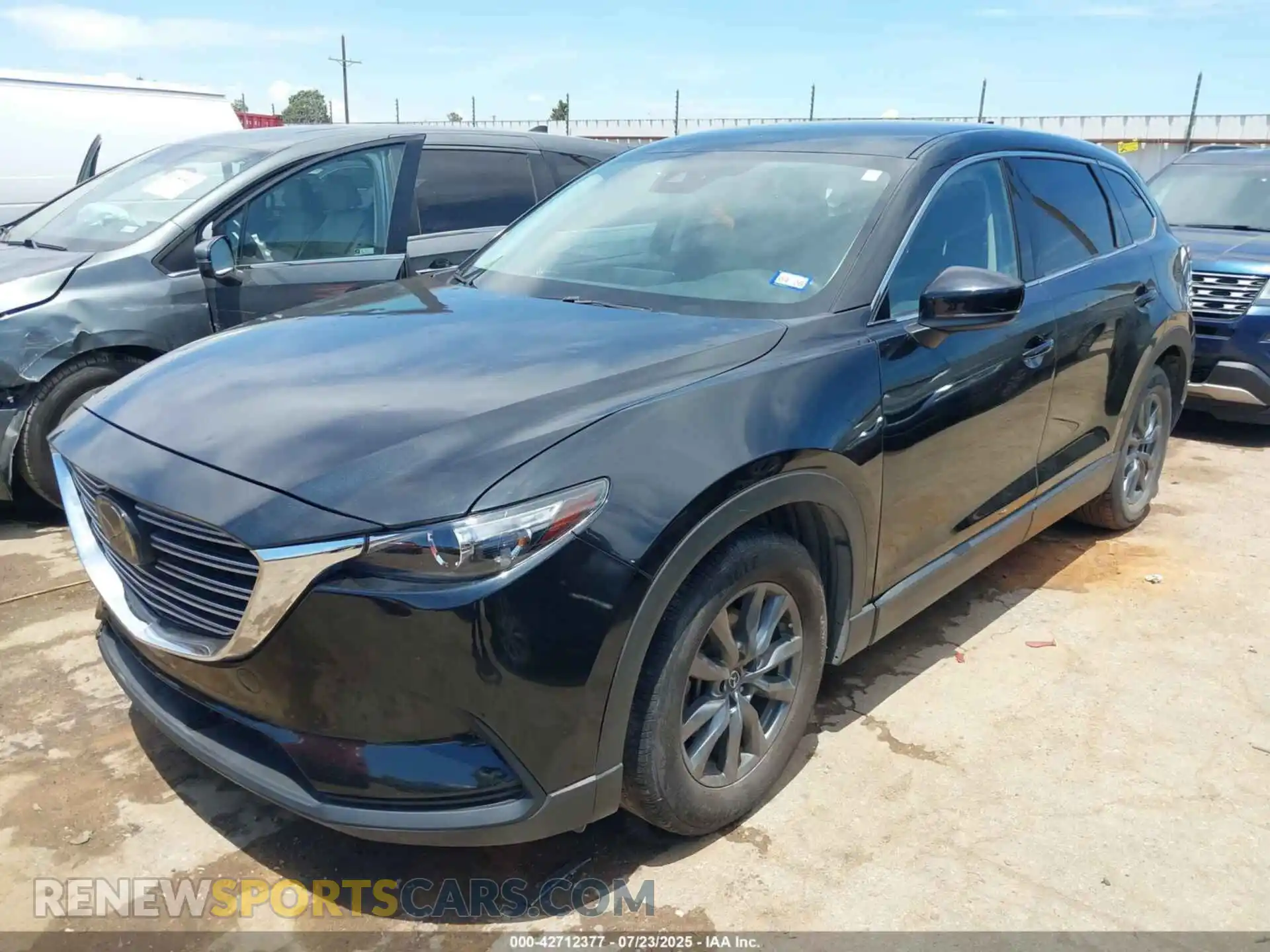 2 Photograph of a damaged car JM3TCBCY4N0605977 MAZDA CX-9 2022