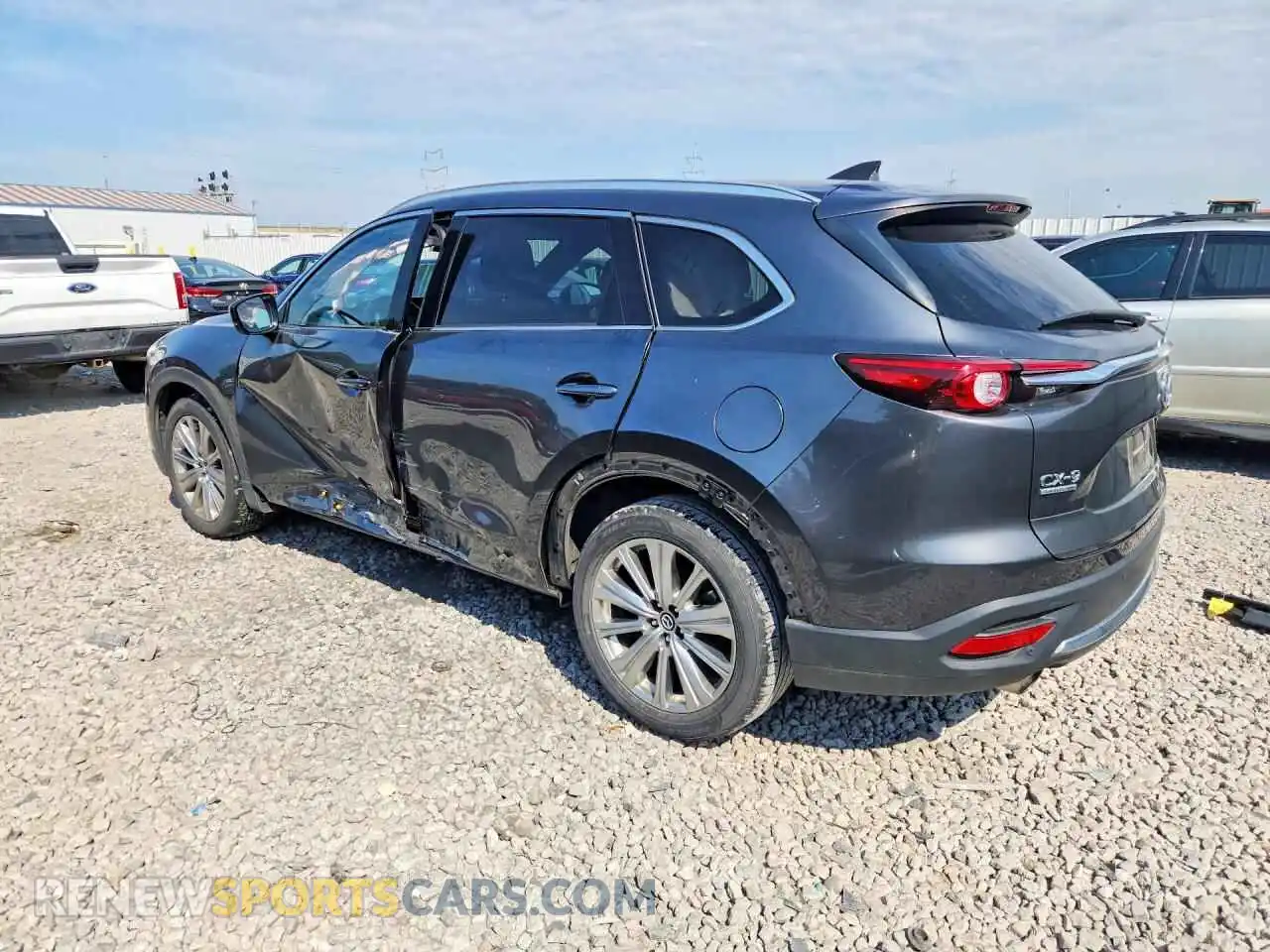 2 Photograph of a damaged car JM3TCBEY0N0611899 MAZDA CX-9 2022