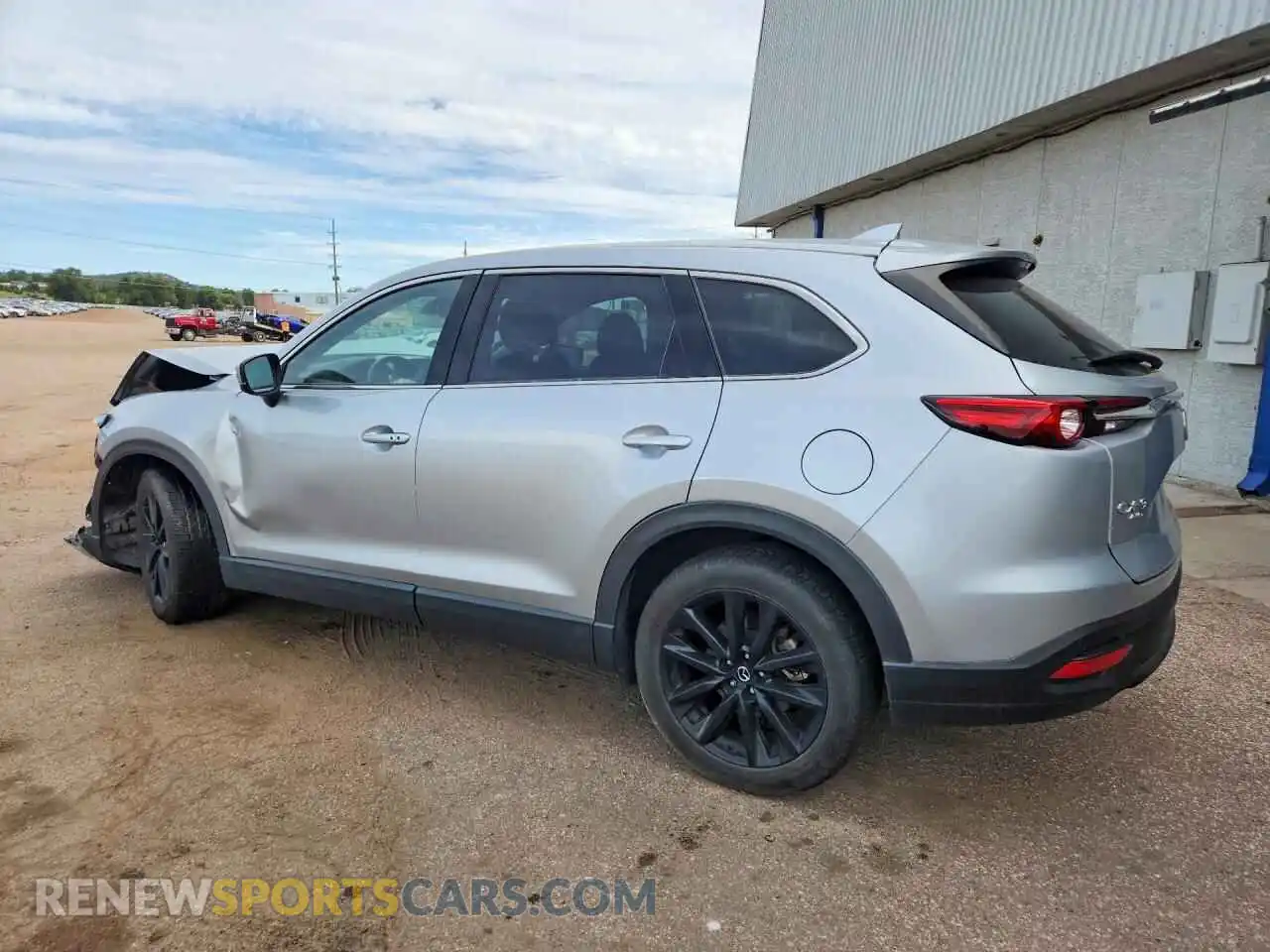 2 fotografías del automóvil dañado JM3TCBAY2P0658909 MAZDA CX-9 2023