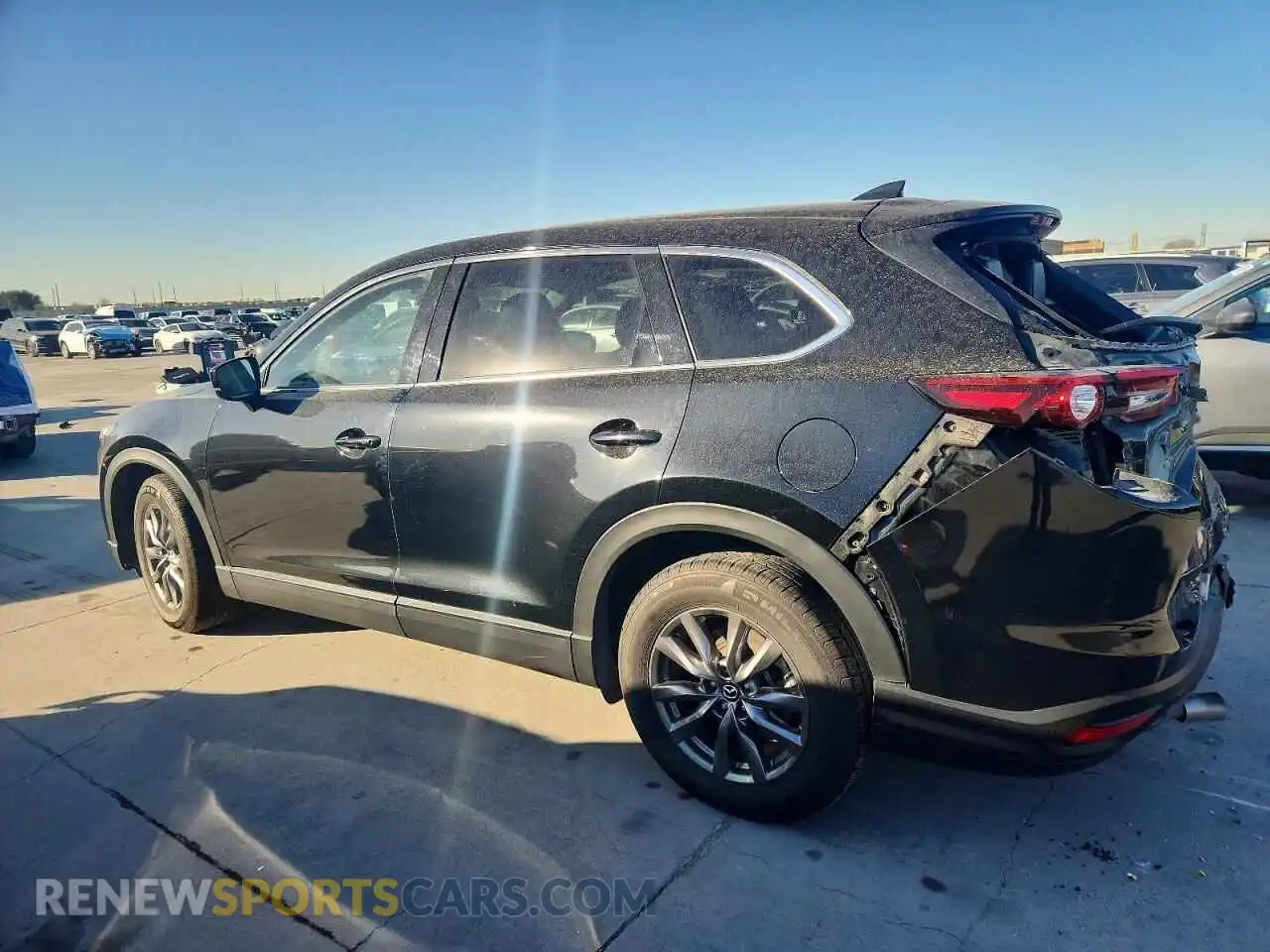 2 fotografías del automóvil dañado JM3TCBCY9P0657365 MAZDA CX-9 2023