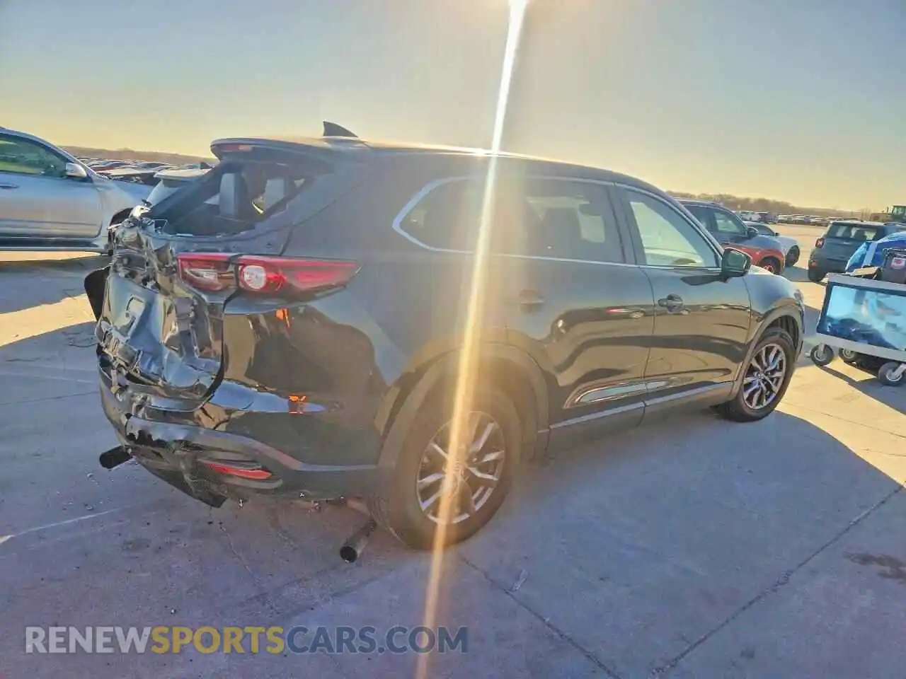 3 fotografías del automóvil dañado JM3TCBCY9P0657365 MAZDA CX-9 2023