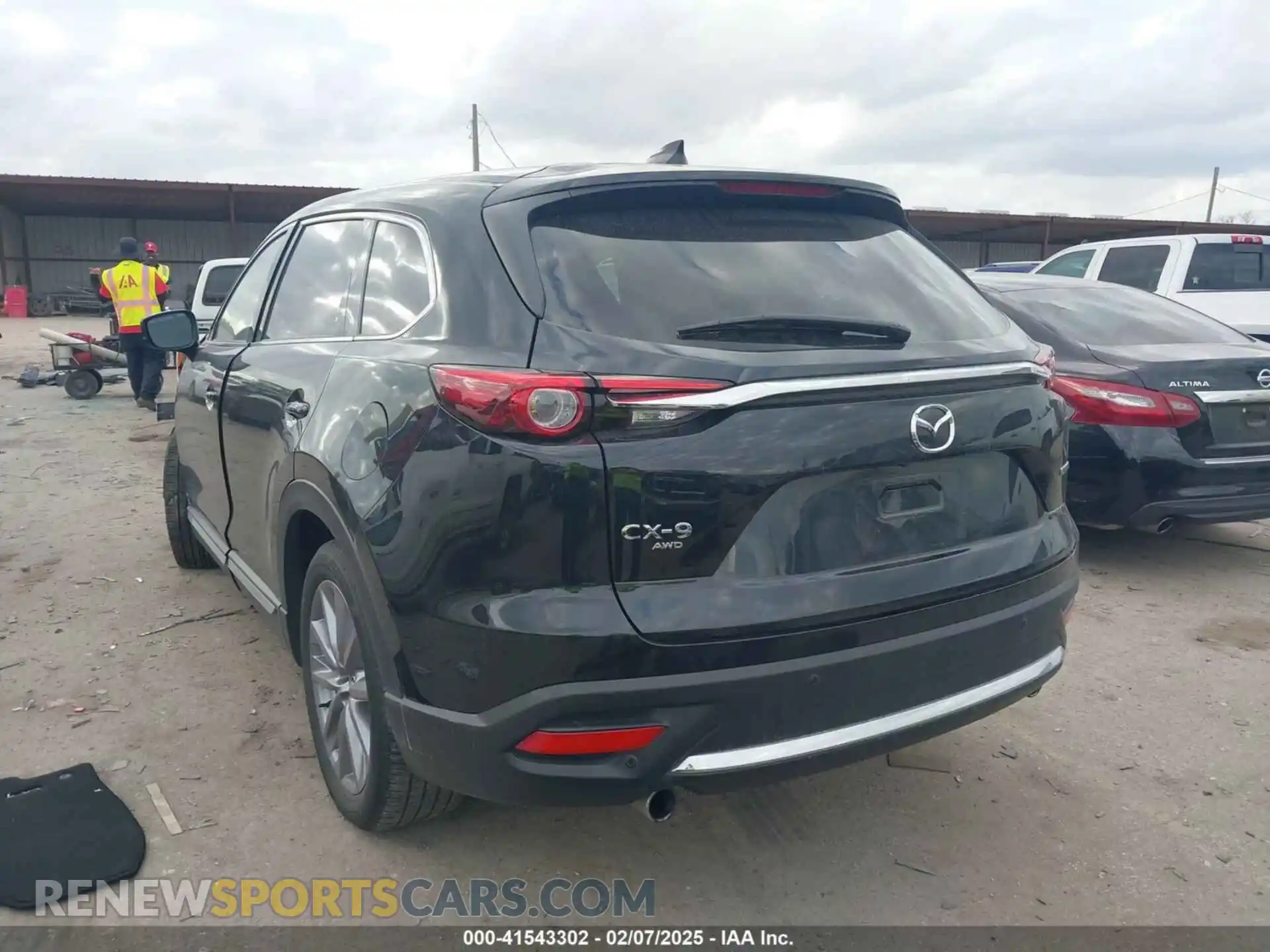 3 Фотография поврежденного автомобиля JM3TCBDY2P0632239 MAZDA CX-9 2023