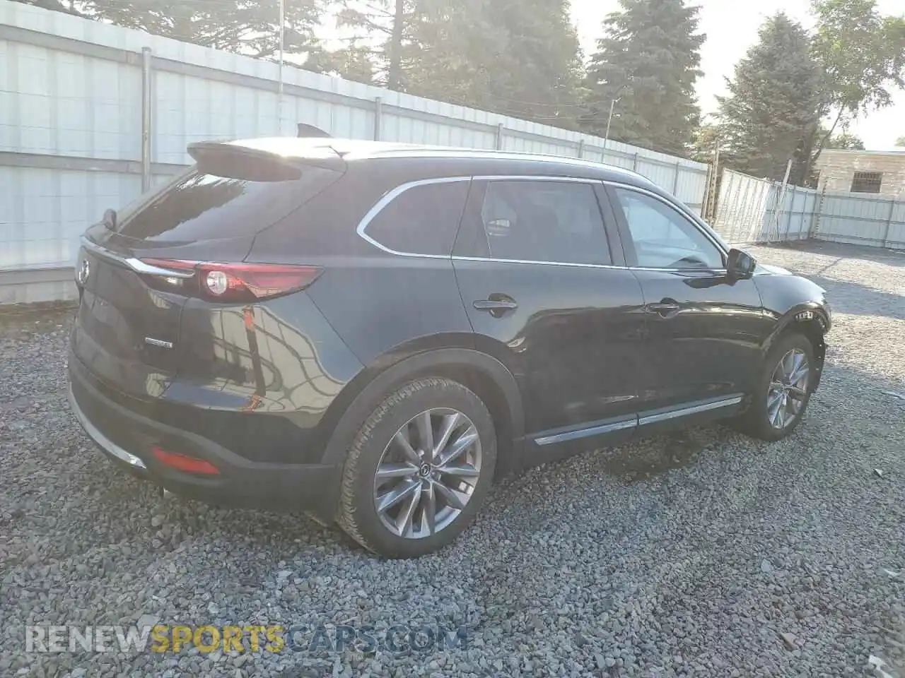 3 Photograph of a damaged car JM3TCBDY8P0632634 MAZDA CX-9 2023