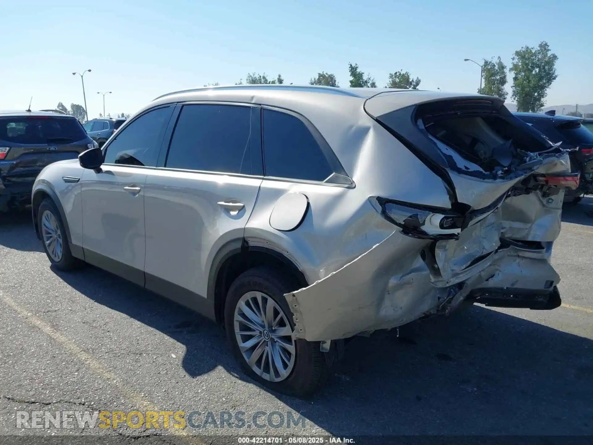 3 Photograph of a damaged car JM3KKCHD2R1108548 MAZDA CX-90 2024
