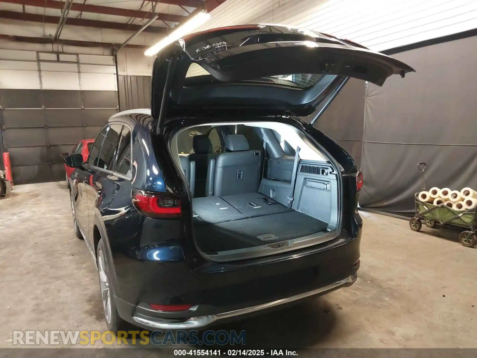 3 Photograph of a damaged car JM3KKDHD2R1127963 MAZDA CX-90 2024