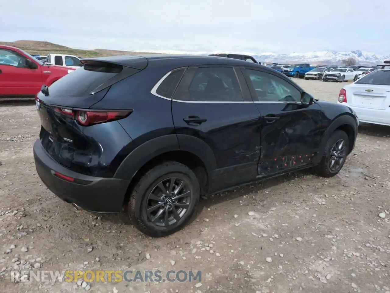 3 Photograph of a damaged car 3MVDMBBL3LM128600 MAZDA CX30 2020
