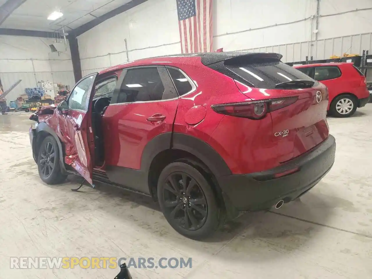 2 Photograph of a damaged car 3MVDMBDL1LM130214 MAZDA CX30 2020