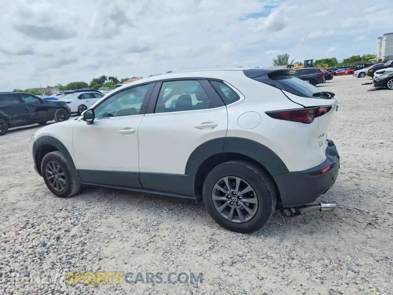 2 Фотография поврежденного автомобиля 3MVDMAAL2MM215823 MAZDA CX30 2021