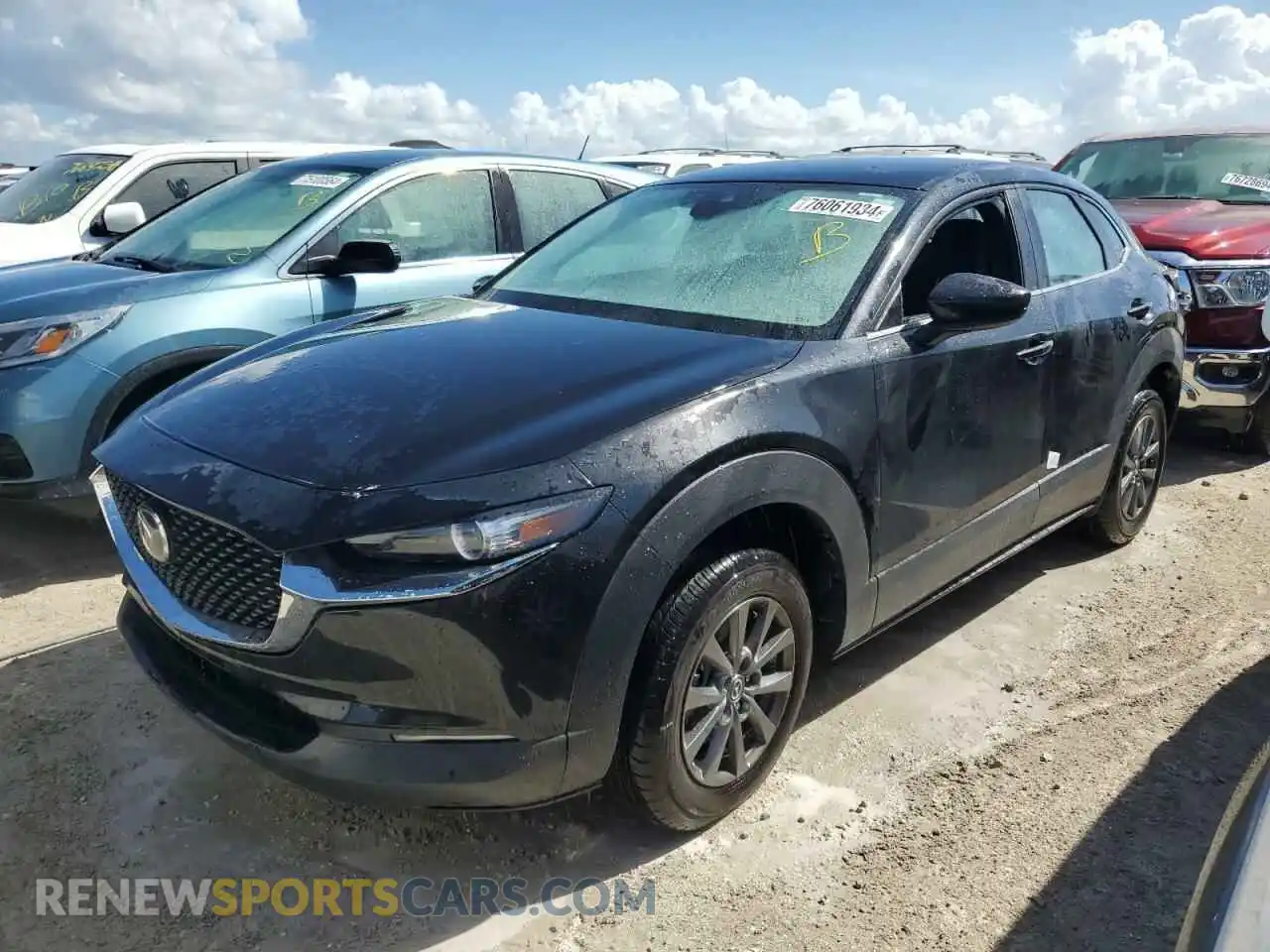 1 Photograph of a damaged car 3MVDMAAL6MM257511 MAZDA CX30 2021