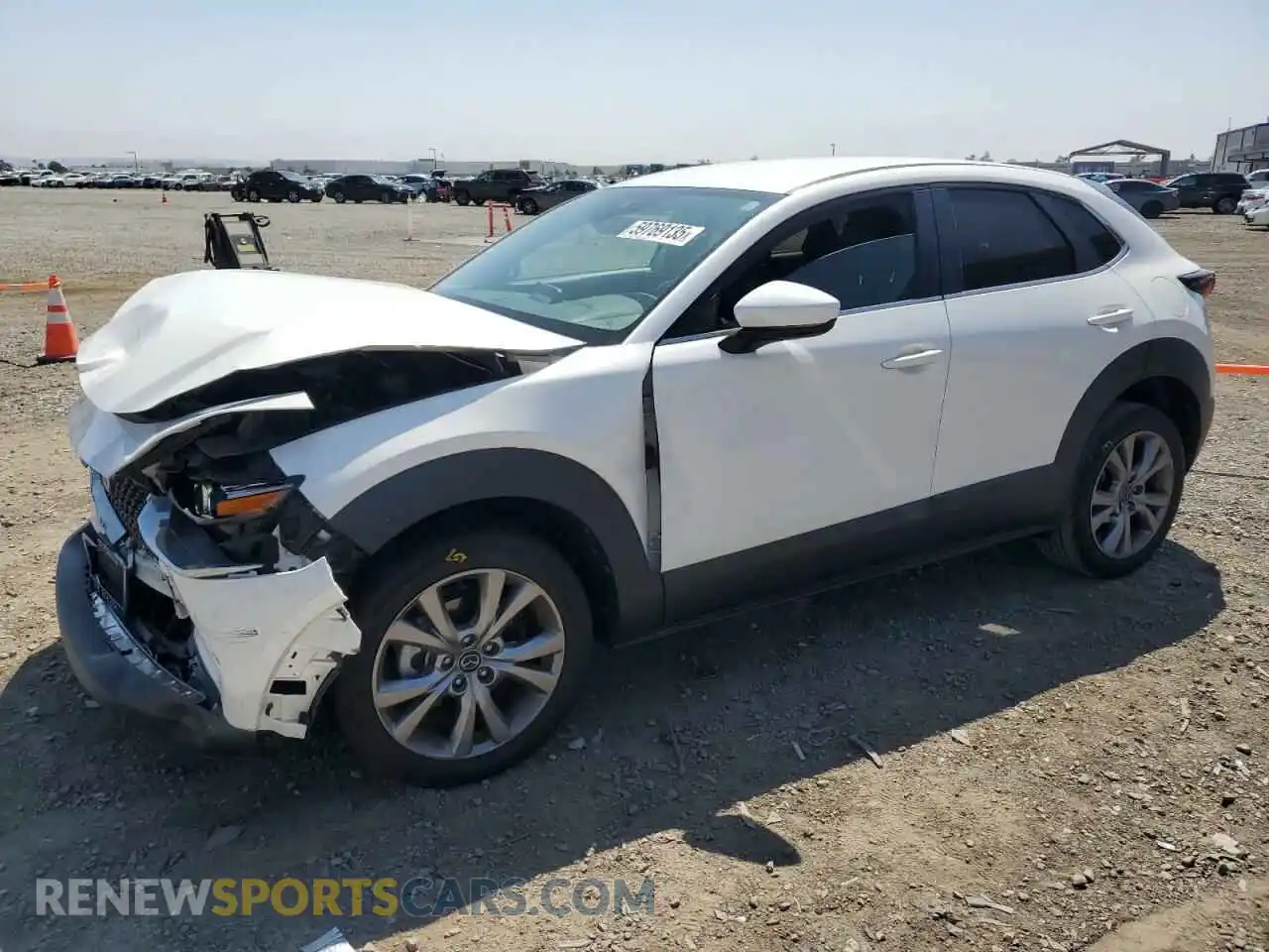 1 Photograph of a damaged car 3MVDMABL0MM218802 MAZDA CX30 2021