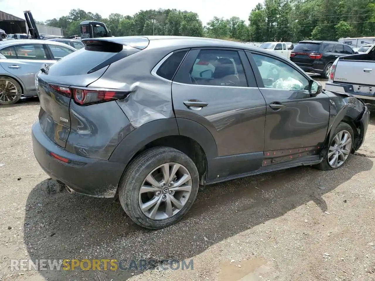 3 Photograph of a damaged car 3MVDMABL5MM209755 MAZDA CX30 2021