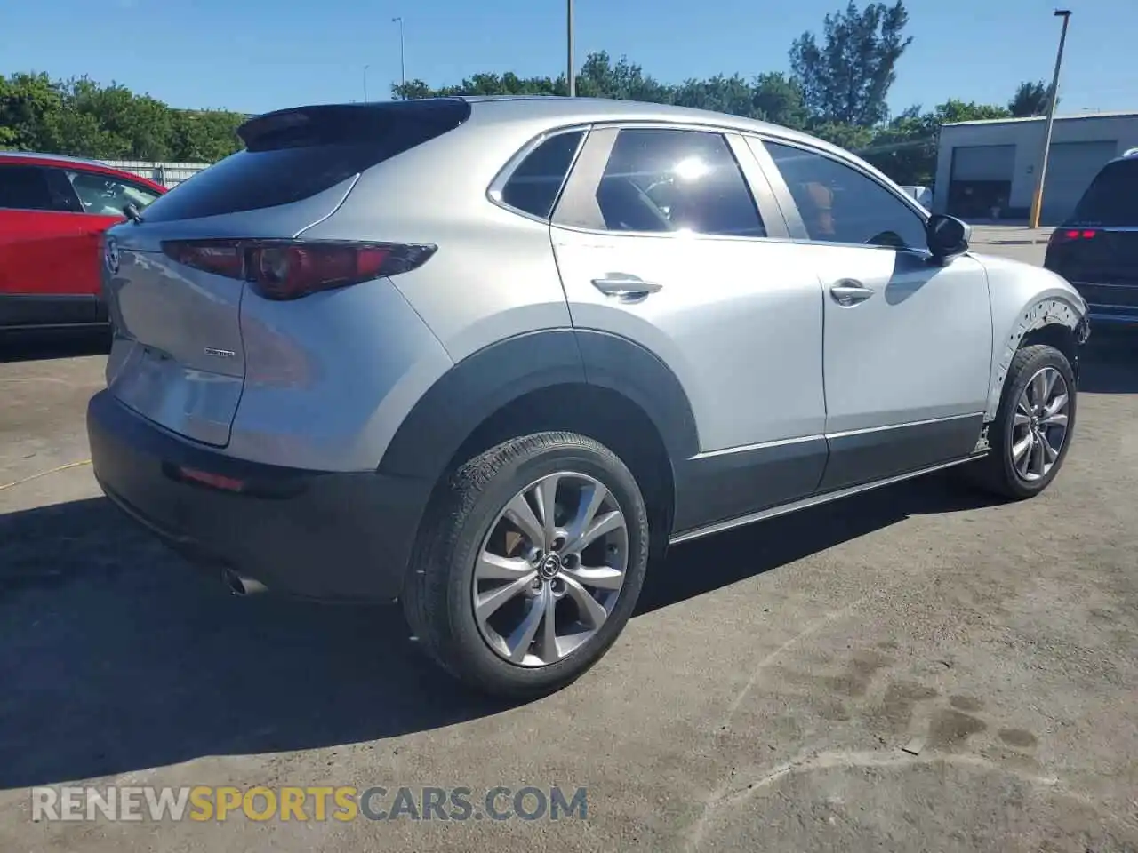 3 Photograph of a damaged car 3MVDMABL6MM254459 MAZDA CX30 2021