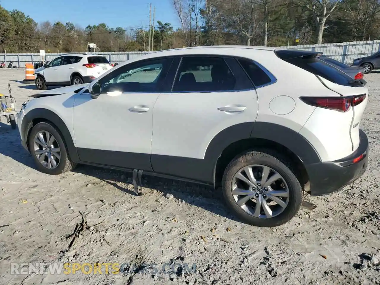 2 Photograph of a damaged car 3MVDMABL8MM259047 MAZDA CX30 2021