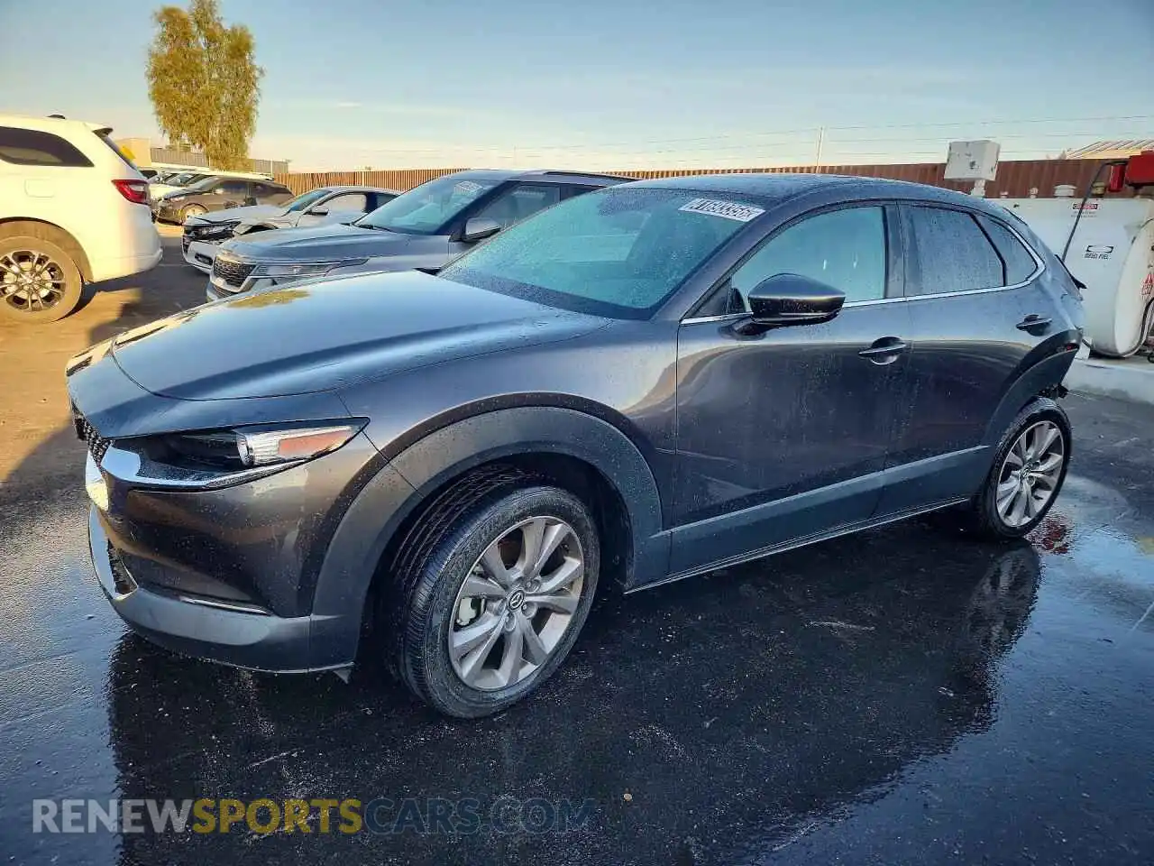1 Photograph of a damaged car 3MVDMACL8MM260973 MAZDA CX30 2021